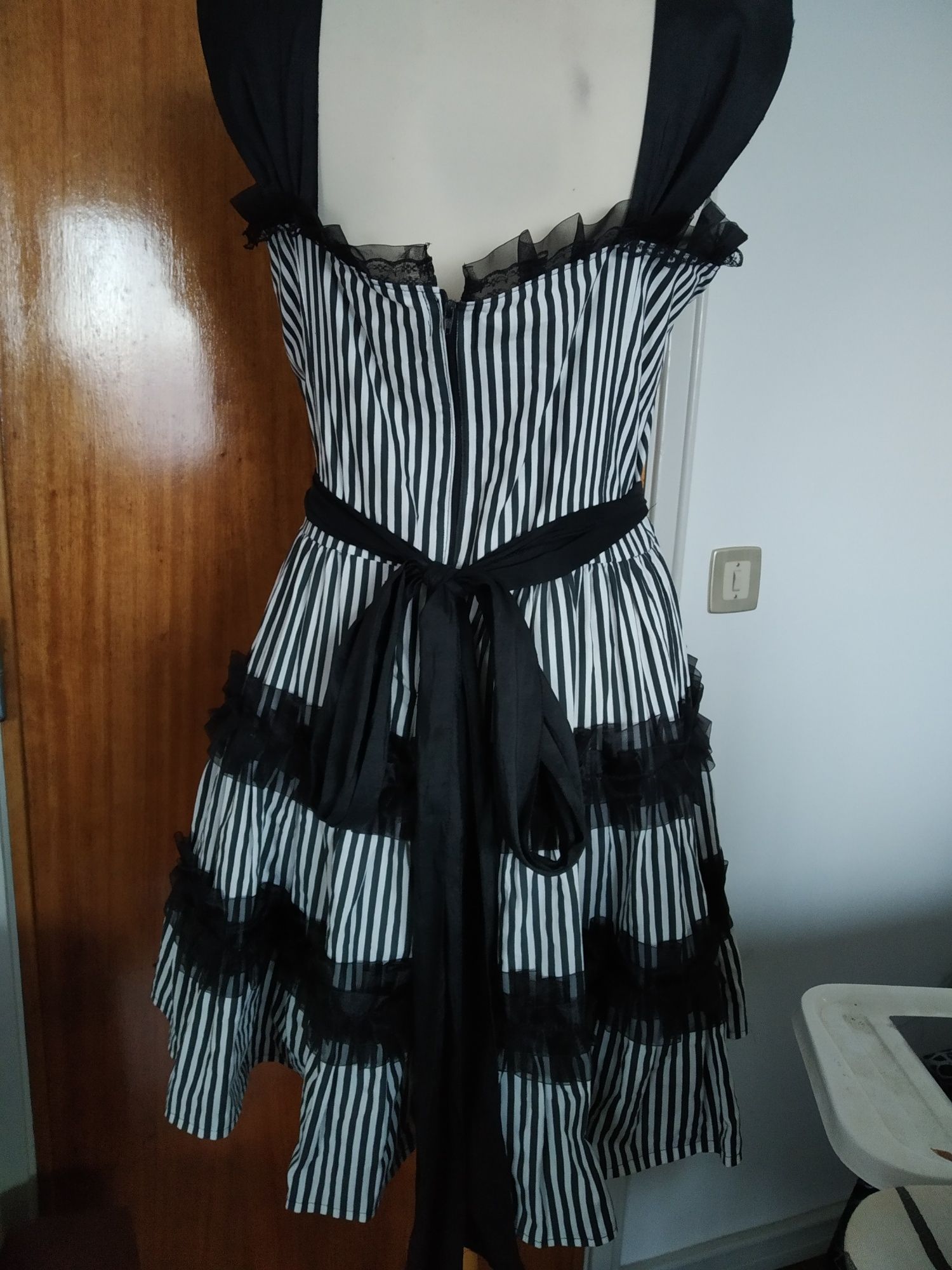 Vestido estilo pin up