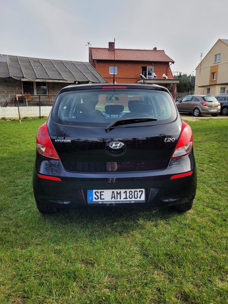 Hyundai i20. 1,2 benz.109 tys przebiegu