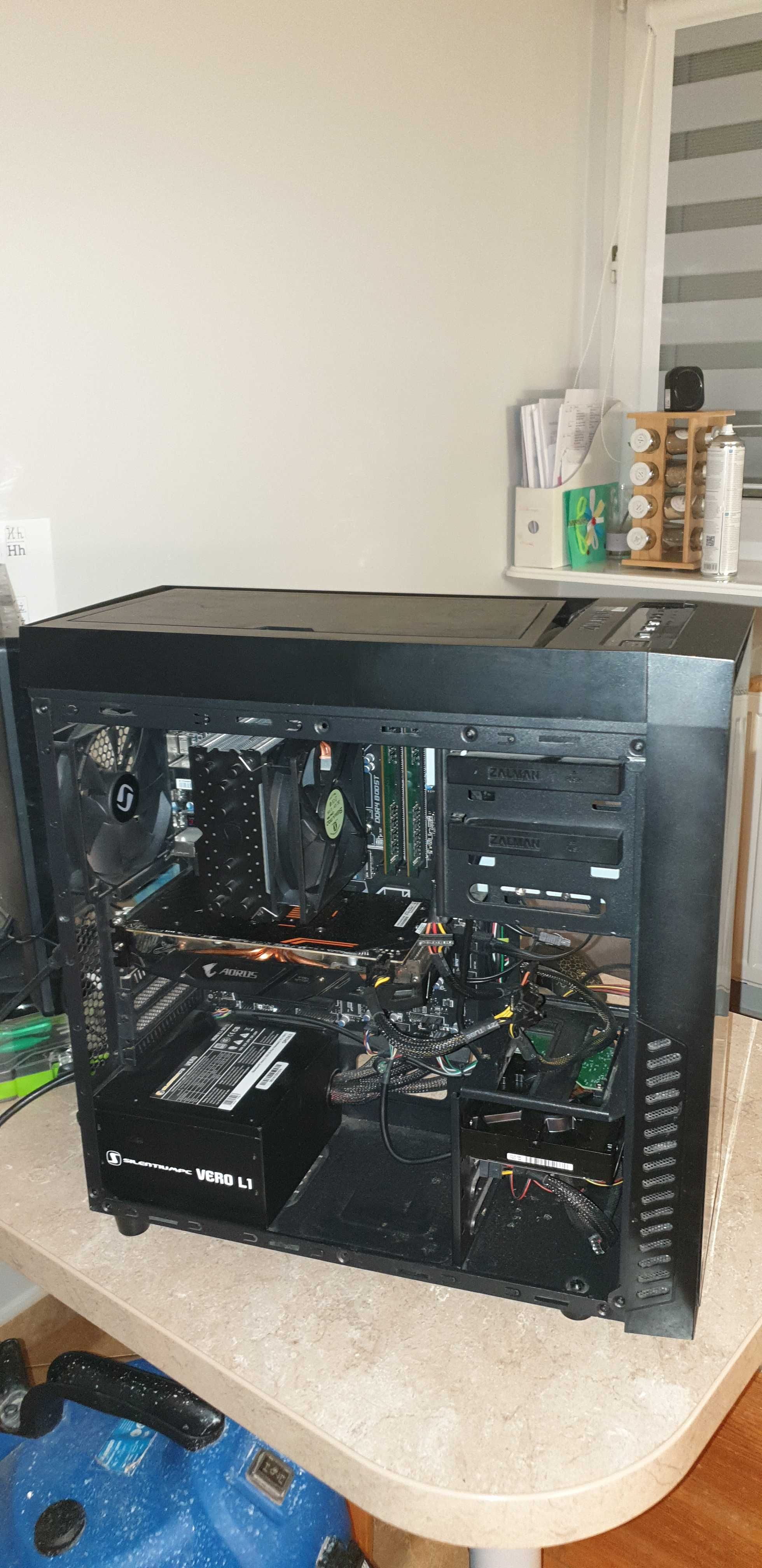 PC - i7-7700K, Radeon RX580, 16GB RAM, Dysk SSD