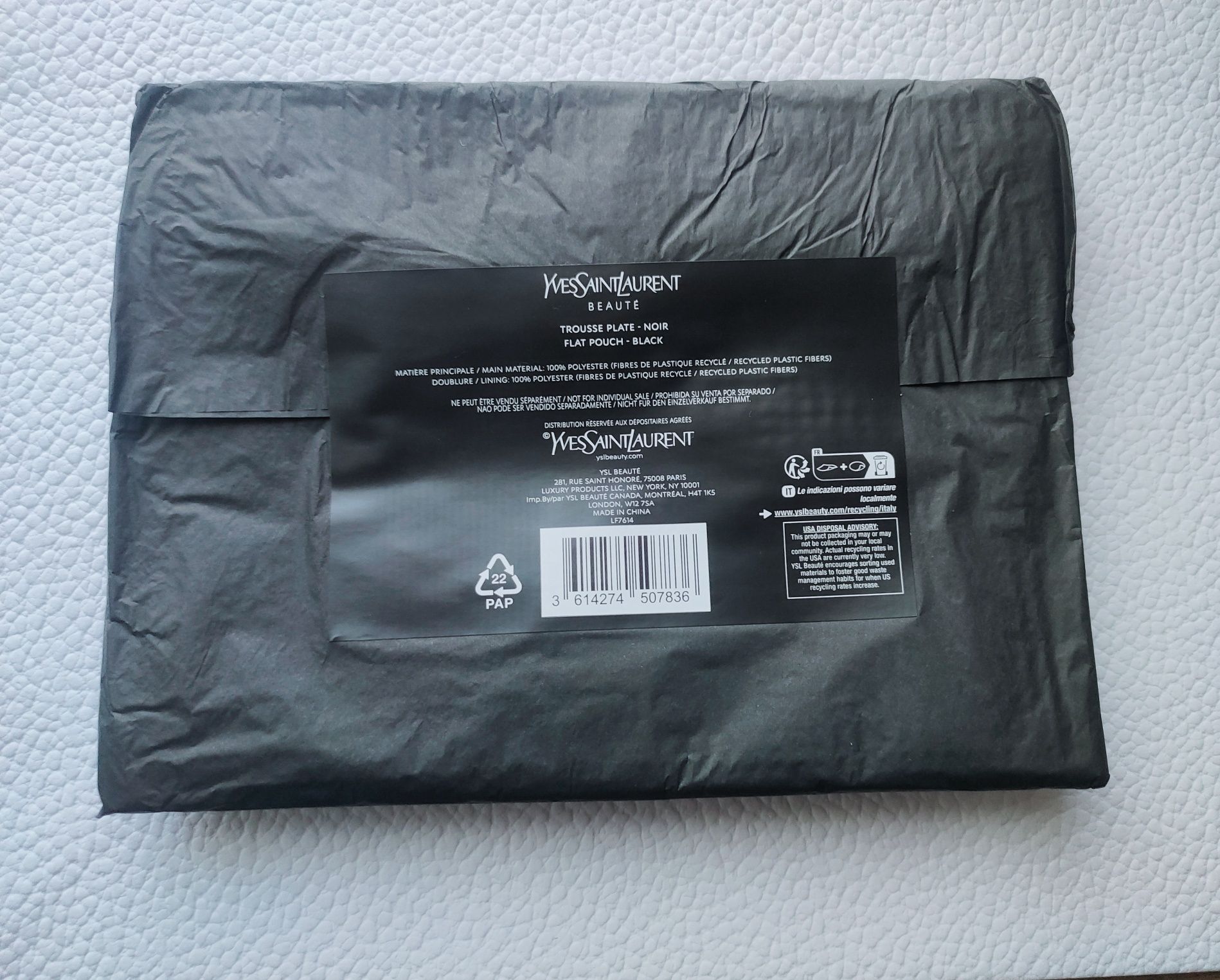 Yves Saint Laurent kosmetyczka