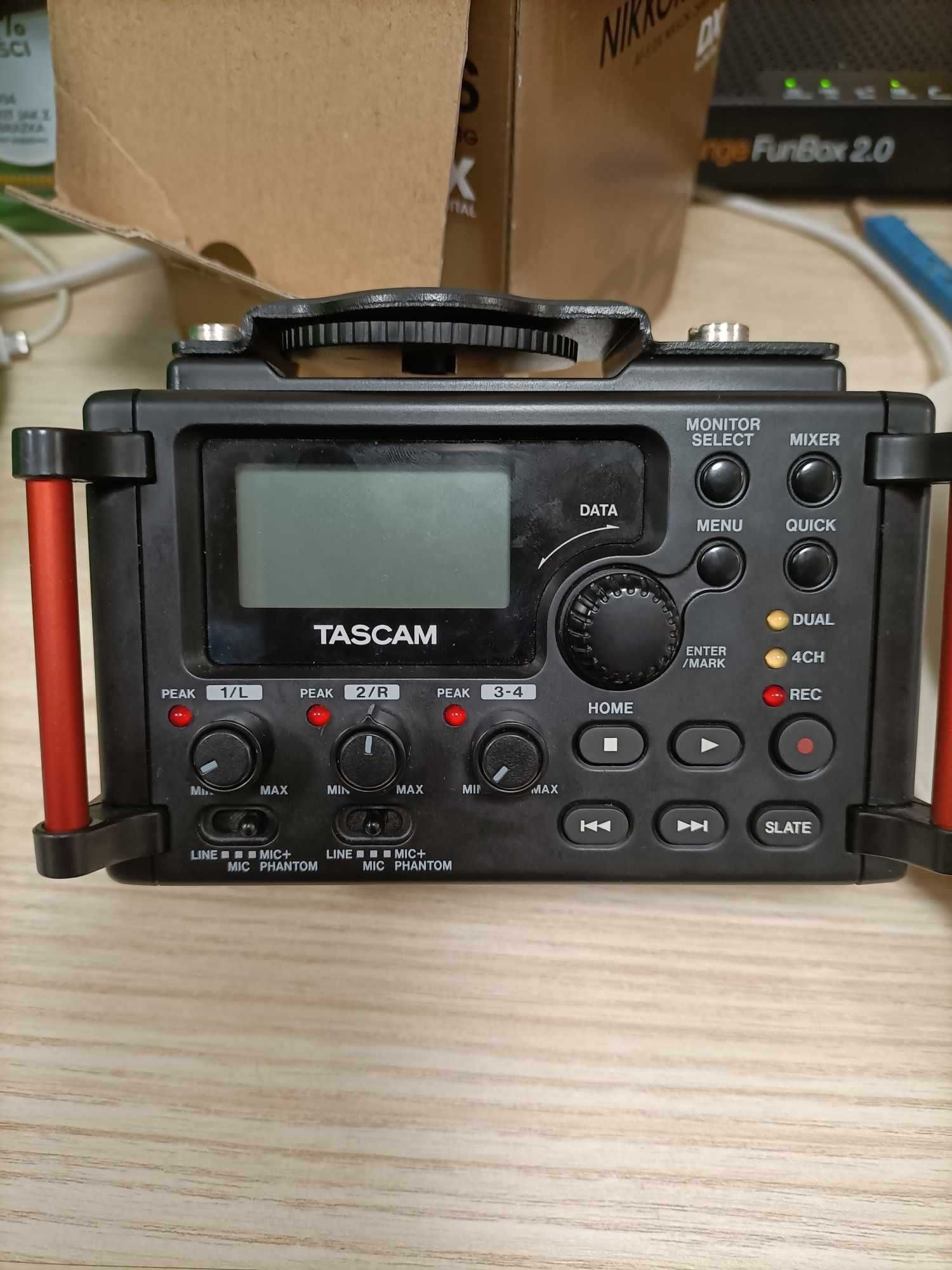 TASCAM DR-60DMKII - rejestrator cyfrowy audio / 4-kanałowy
