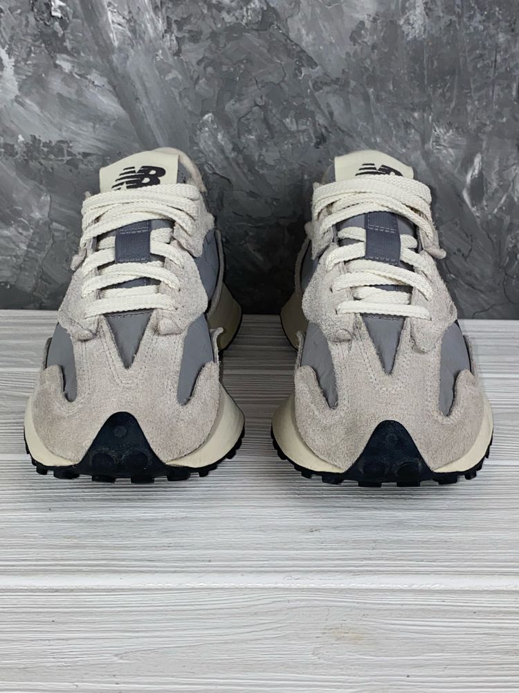 Кросівки new balance 327 grey 42/26.5 см