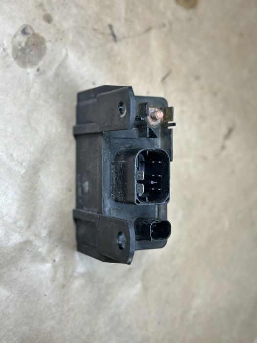 Реле свічок накалу Mercedes Benz 211 2.2CDI