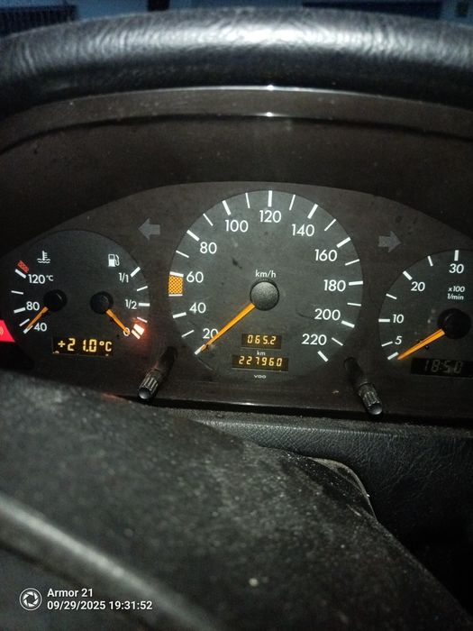 Mercedes muito extimado