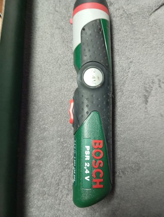 Aparafusadora Bosch nova