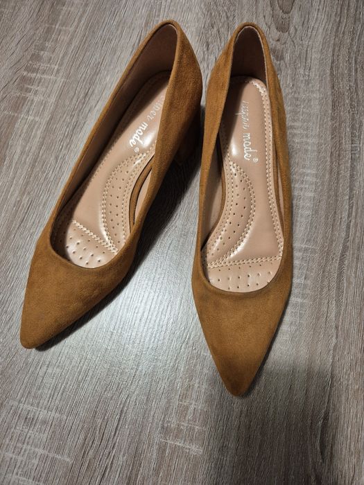 Sapatos Senhora castanhos