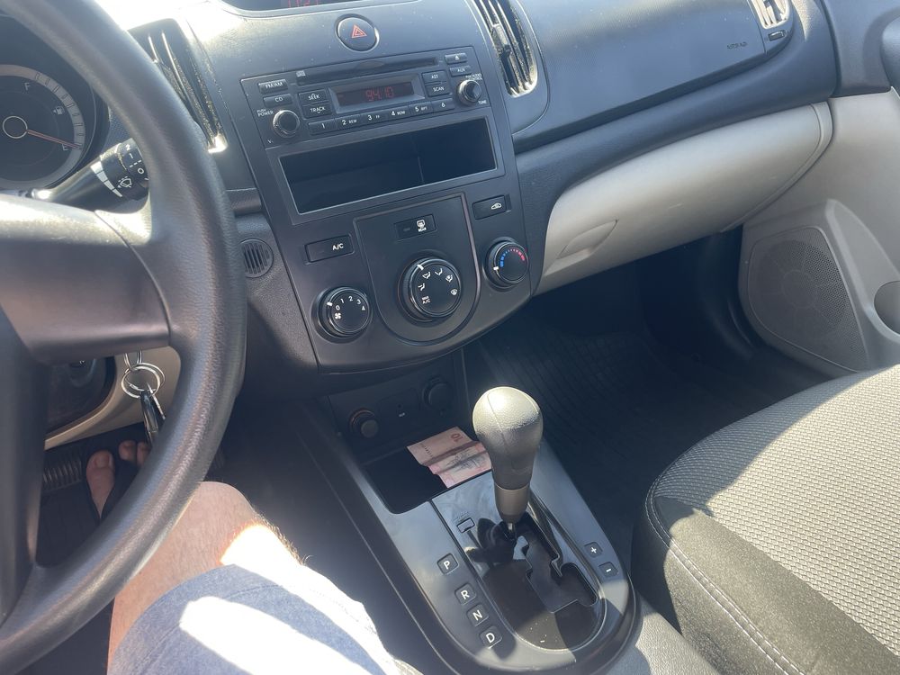 Kia Cerato 2009 6 200 $