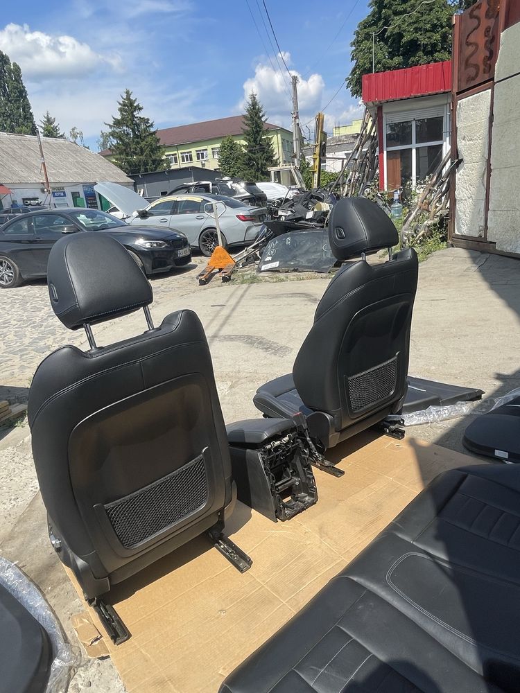 Комплектний салон з картами BMW 3 G20