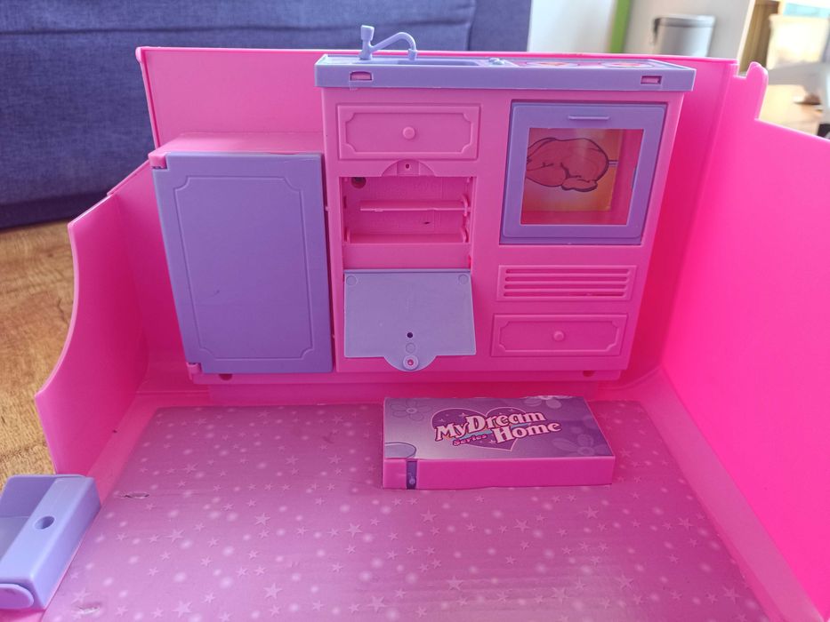 Kamper Barbie różowy + rower