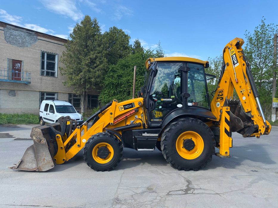 продам экскаватор погрузчик JCB 3 CX