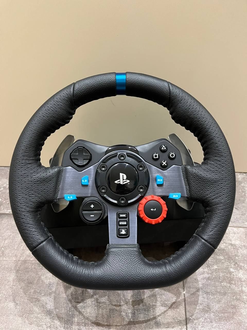 Руль logitech g29 Driving Forse  Racing Wheel