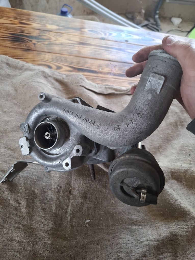 Турбіна BorgWarner 1.9 TDI AFN Audi A4 / VW Passat B5 (5304-101-5066)