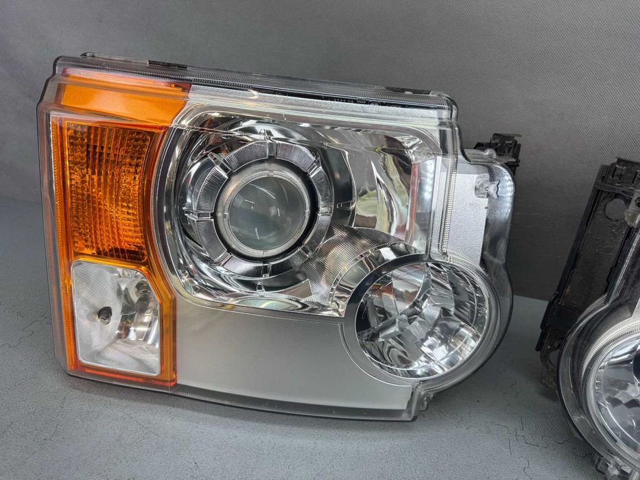 Land Rover Discovery III Lampy Bi-Xenon Skrętne Skrętny Prawa+Lewa EU