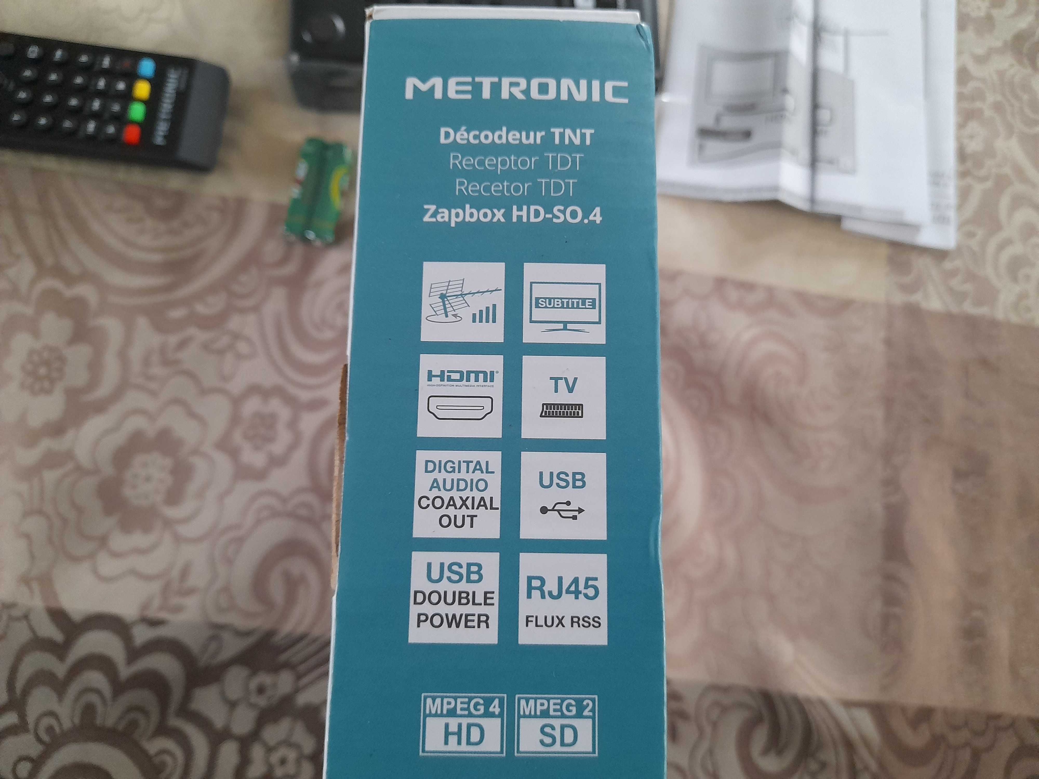 Metronic Zapbox HD-So.4 Dekoder TNT z portem USB Czarny