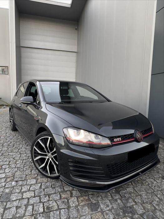 VW Golf 7 Gti ( Trato de credito )