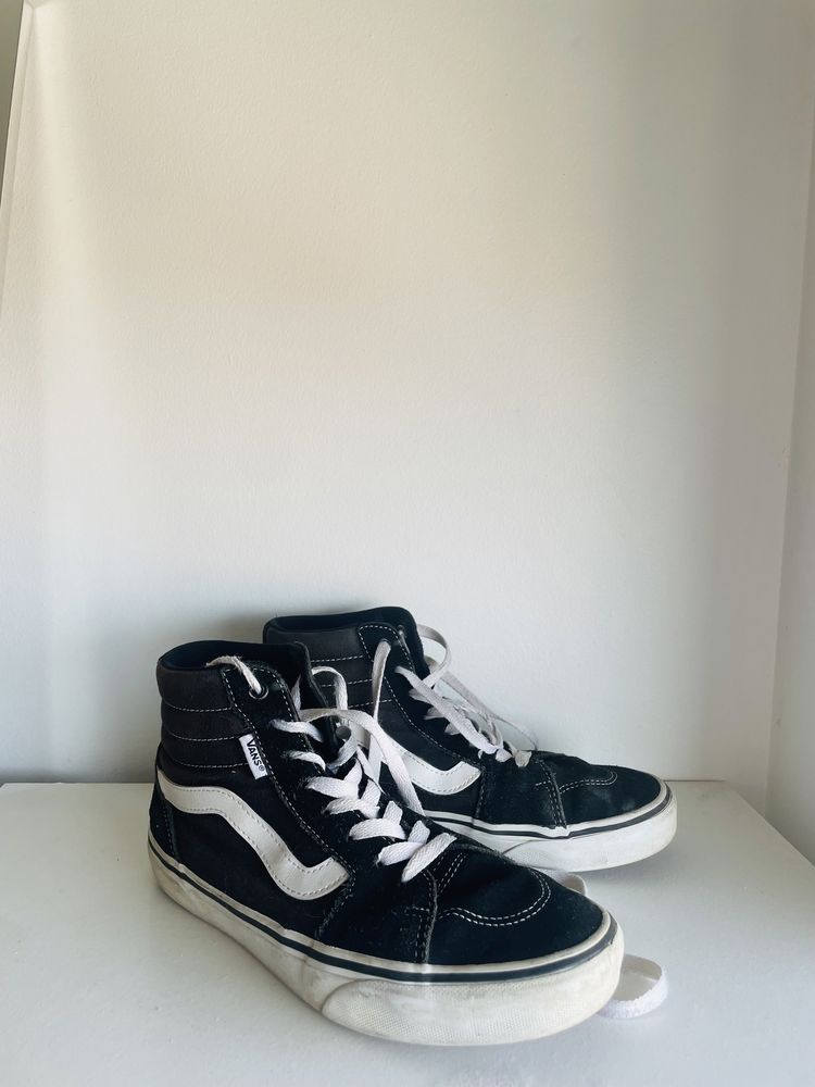 sapatilhas, bota da marca vans