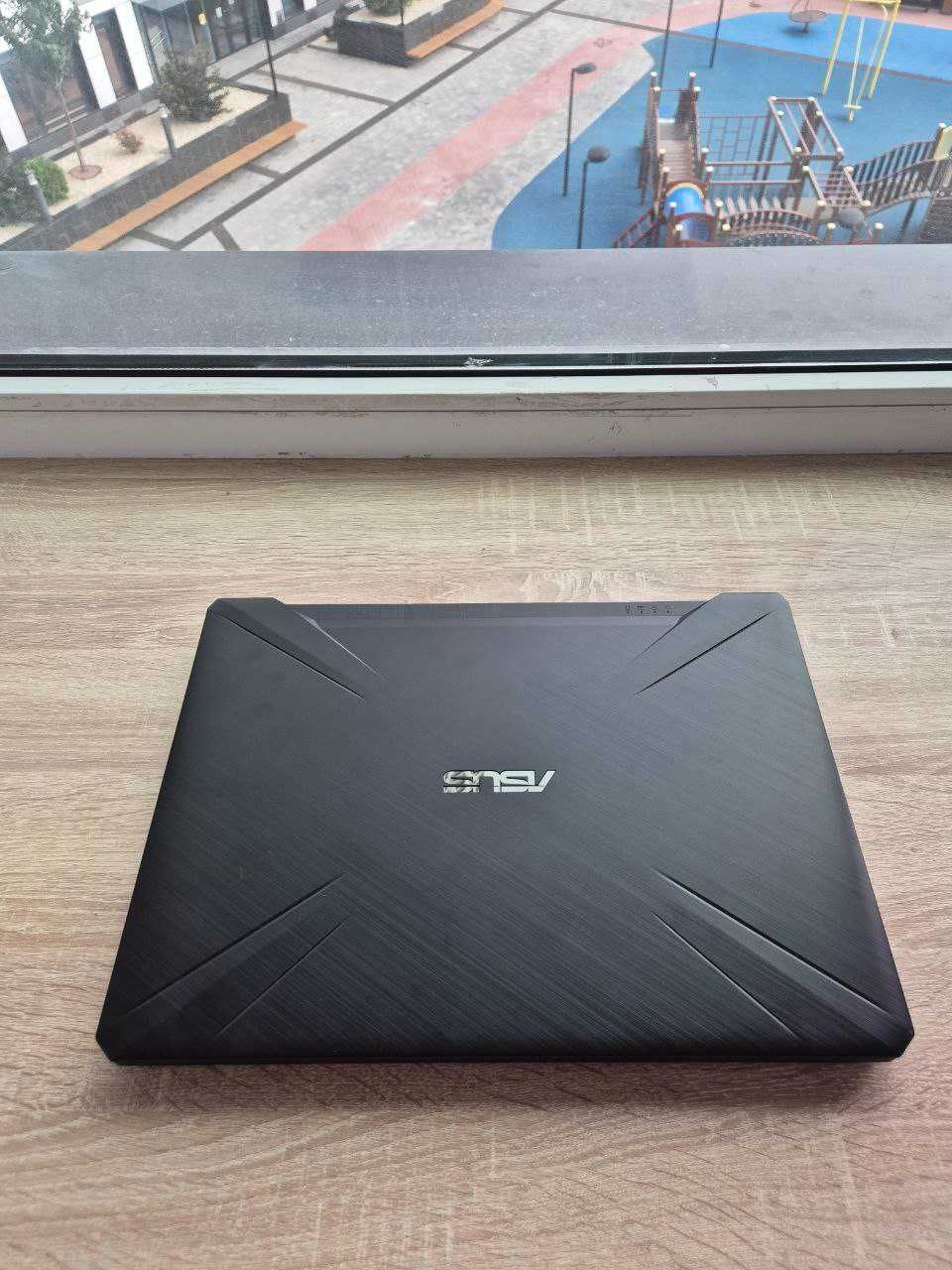 Ігровой ноутбук ASUS TUF Gaming FX505DT-AL098 Gun Metal
