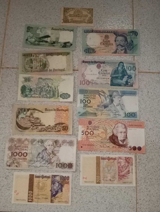 Coleccao de 12 notas de escudo do século XX