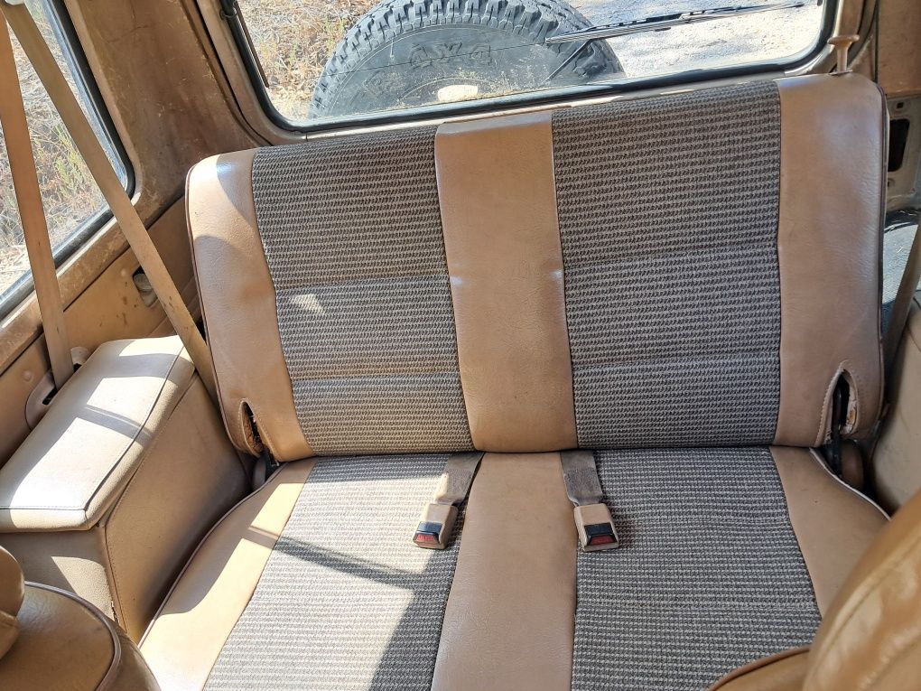 Mitsubishi pajero mk1