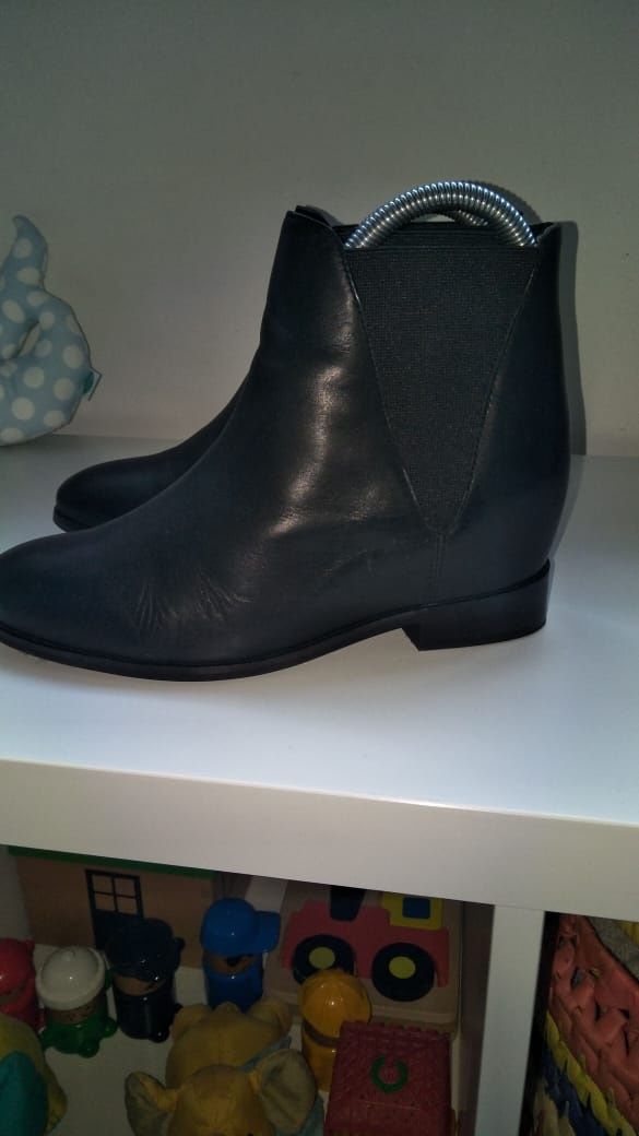 Bota de senhora Benetton