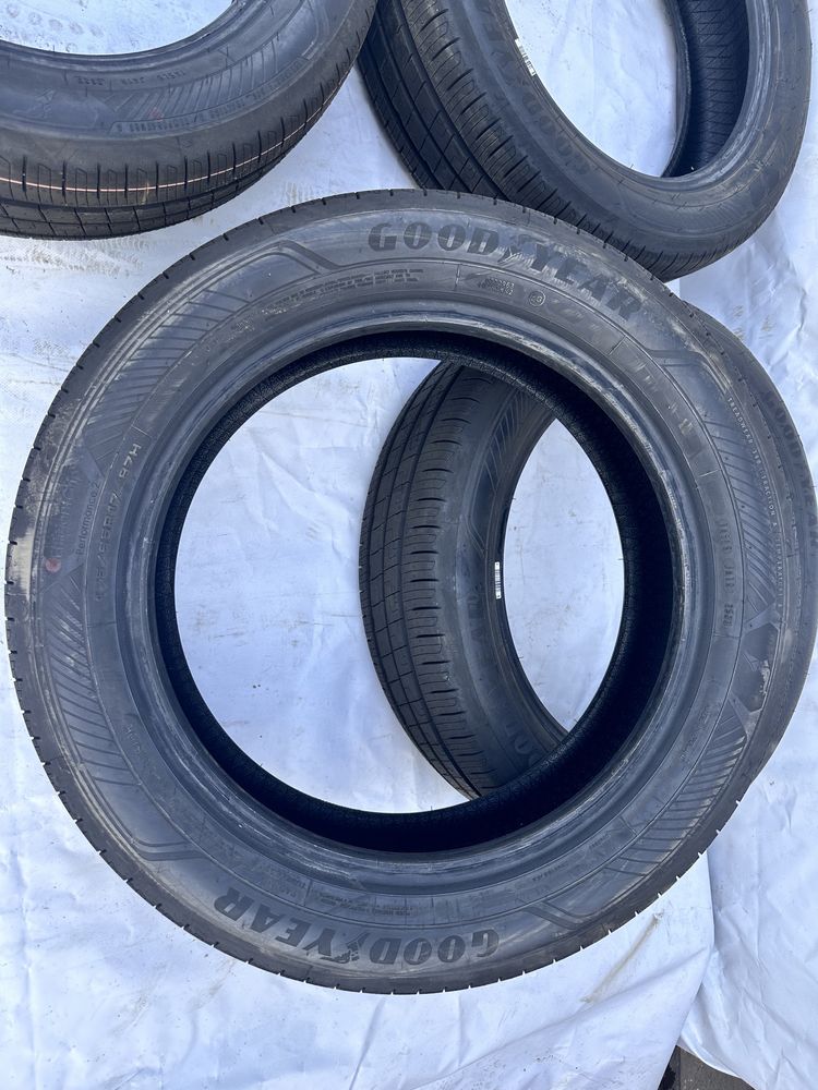 175.65.R17 GOODYEAR 175 65 17