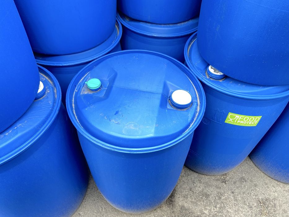 Бочка харчова тара, ємність пластикова б/в 100л( під дві корки, проб)