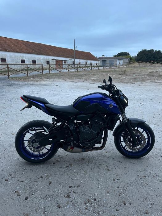 Yamaha MT-07.  35 kW — deslimitada de 2023
