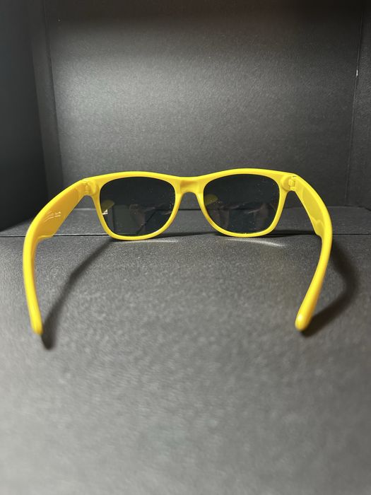 Óculos de sol amarelos da 7UP - Gênero Ray-Ban Wayfarer