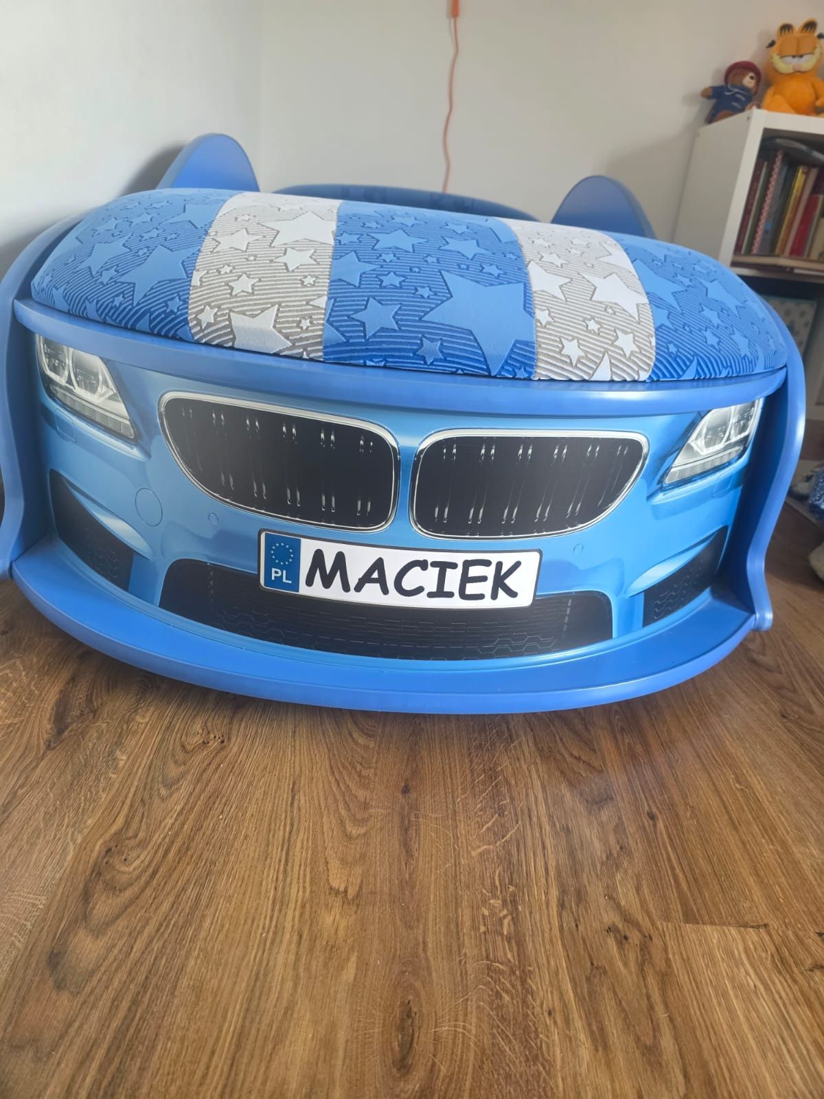Łóżko chłopięce samochód