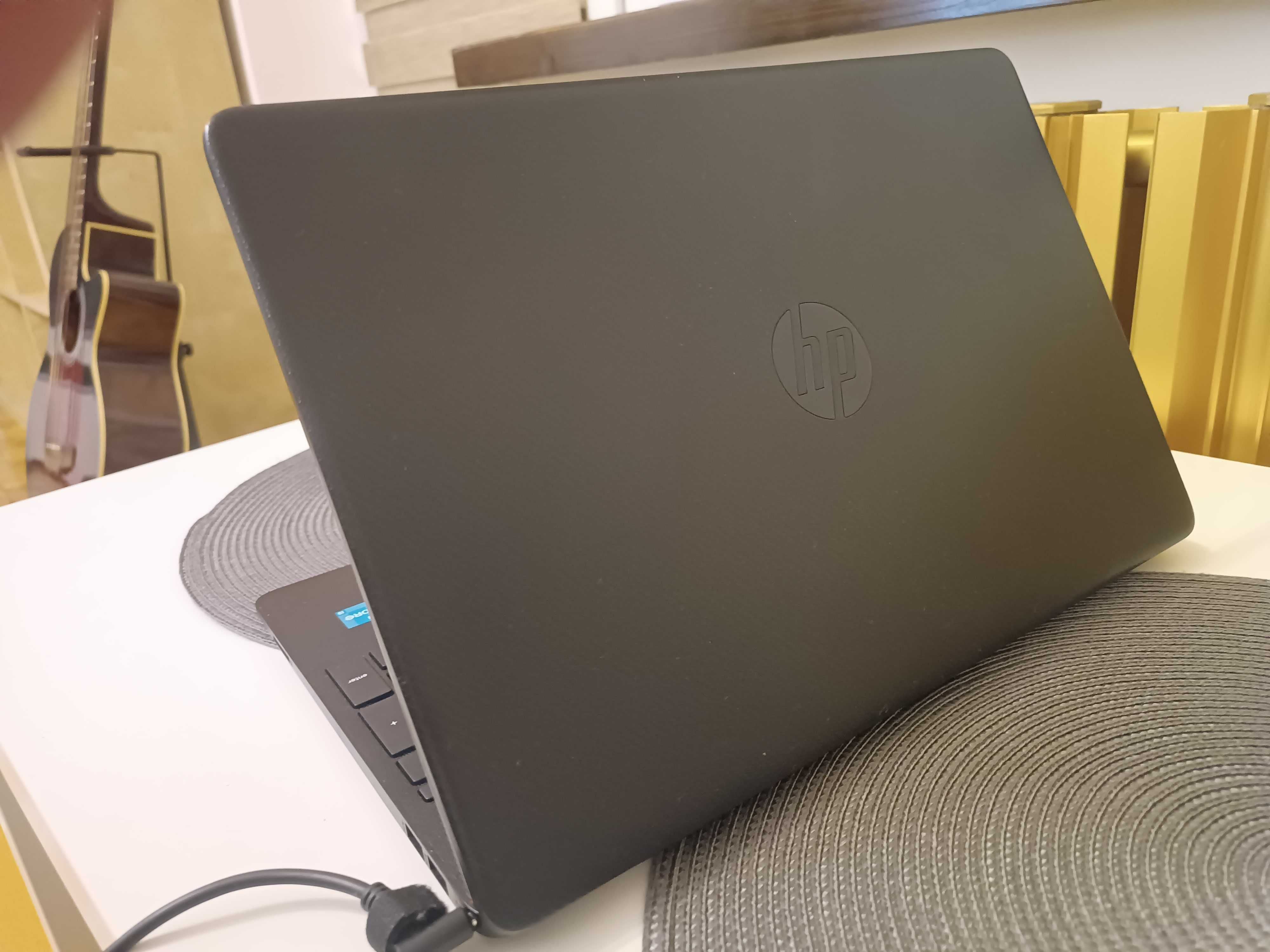 Laptop HP 15s i3-1115G4 3.0 Ghz/ 12/256 GB SSD Win11 Pro, Full HD