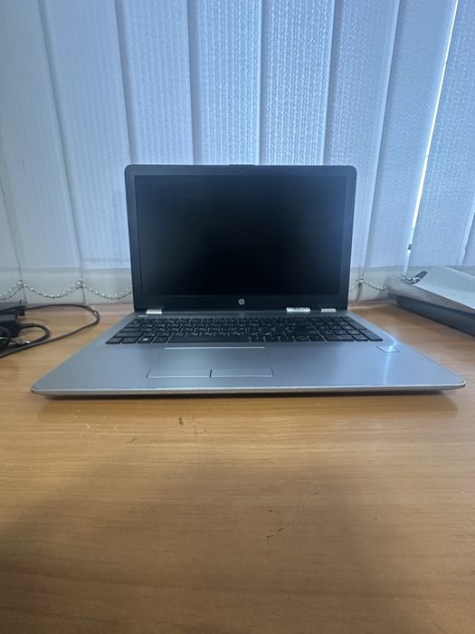 Ноутбук HP 250 G6, ідеальний стан