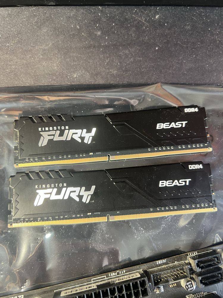 DDR4 Kingston Fury 3200 16gb