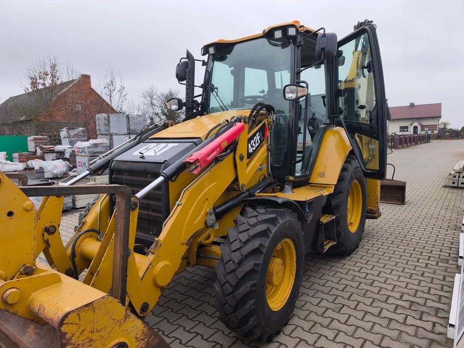 Caterpillar CAT 432F2 2015rok  Koparko Ładowarka Caterpillar CAT 432F2 Niskopodwozie Moffett Moffet