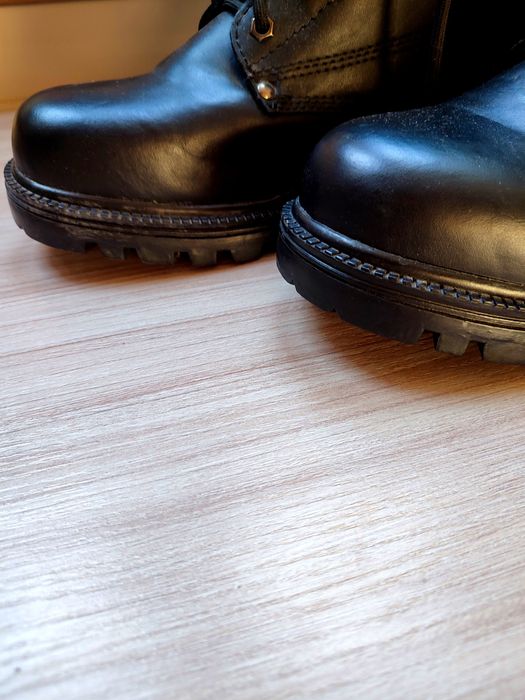 Nowe, skóra, buty wojskowe, harcerskie, trapery, 43, odbiór osobisty.