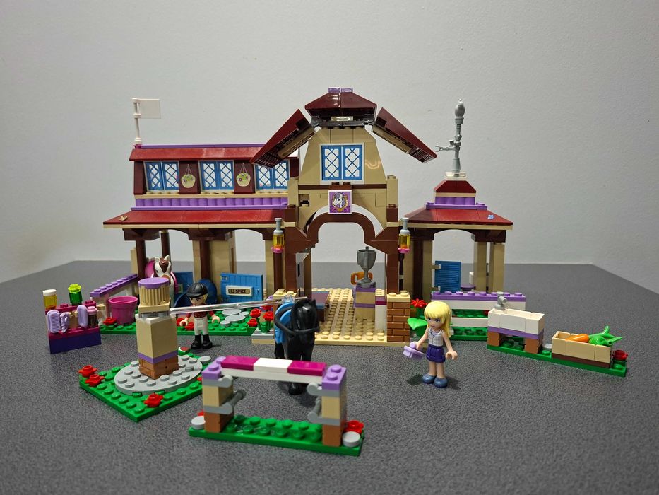 Lego Friends 41126 Klub Jeździecki