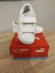Buty sportowe marki Puma r. 25