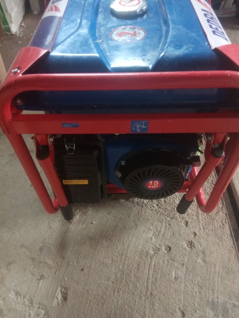 Генератор DEDRA 6500 W.