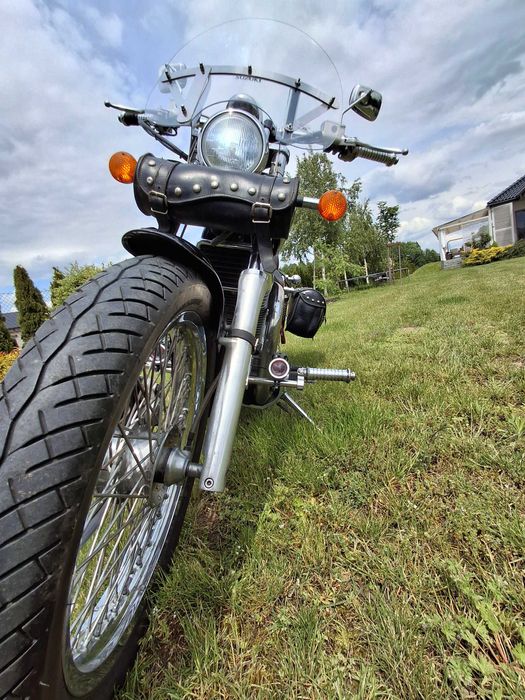 Suzuki Intruder vs 1400 Chopper