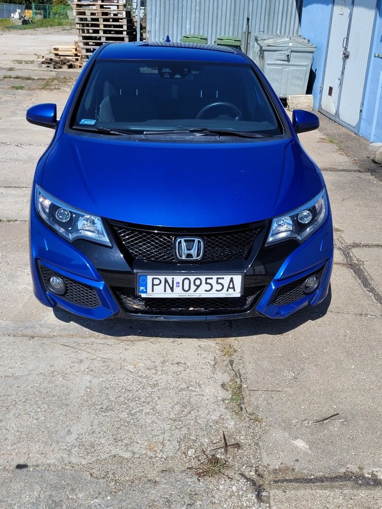 Honda Civic 2015 r. wersja SPORT z niezawodnym silnikiem 1.8 i-VTEC