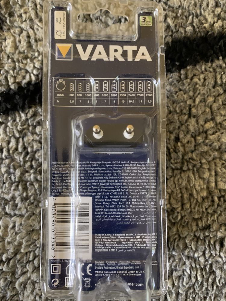 Зарядний пристрій VARTA Pocket Charger + 4AA 2600 mAh NI-MH