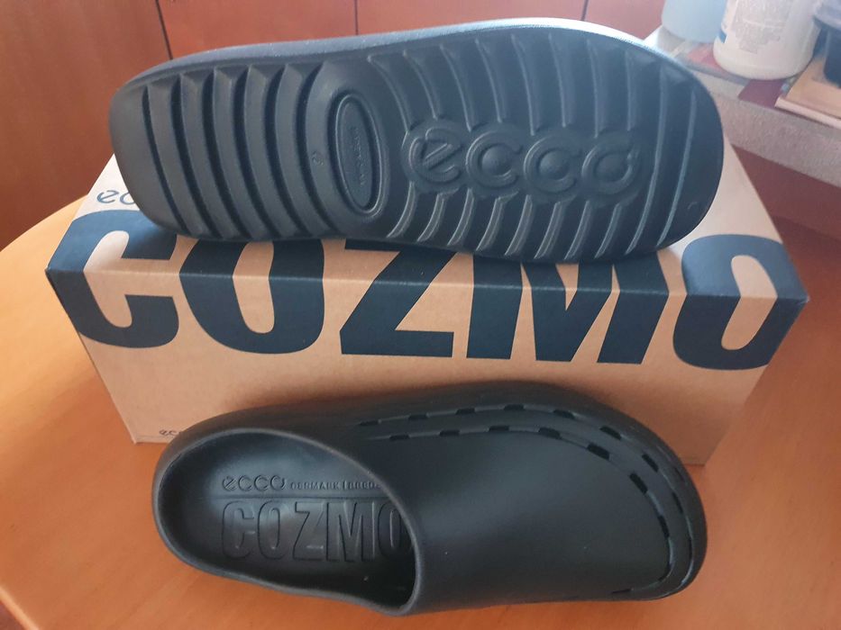 Klapki codzienne ECCO Cozmo Slide  rozmiary 42, 44, 46 EU
