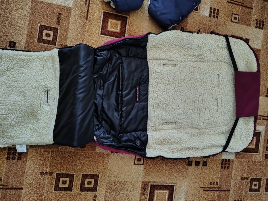 Набір конверт на овчині в коляску, сани. Рукавички на коляску