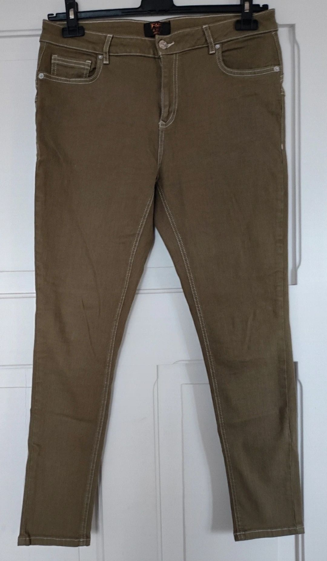 Spodnie jeansy rurki khaki oliwkowe F&F nowe r.42 (14)