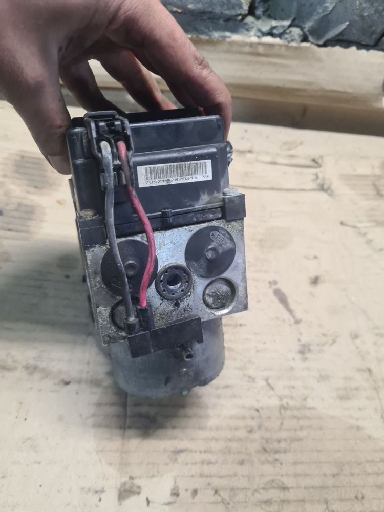 Блок керуванням насос АБС ABS 0265216895 Honda Civic 7 Хонда Сівік