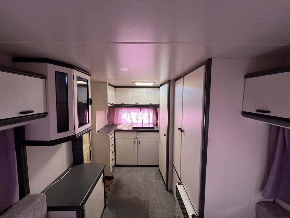 Продам кемпінг Hobby 420