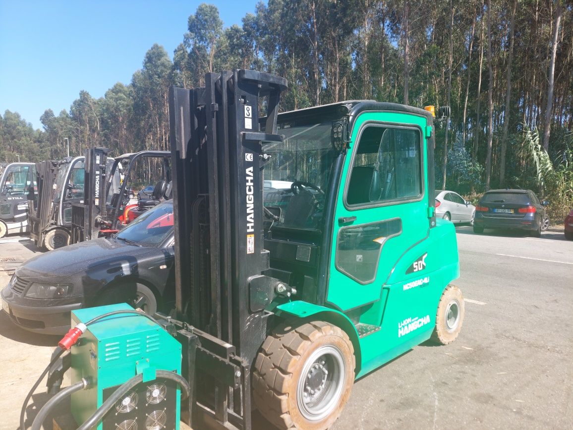 Empilhador Hc 2500kgs (2019)