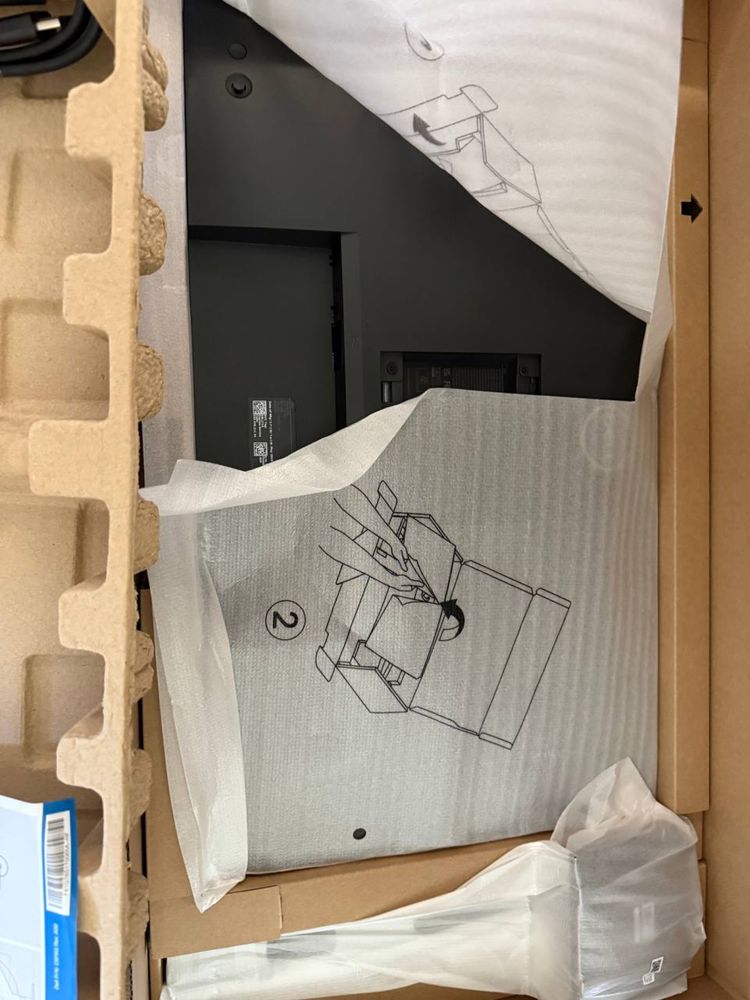 Dell P2723D Монітор