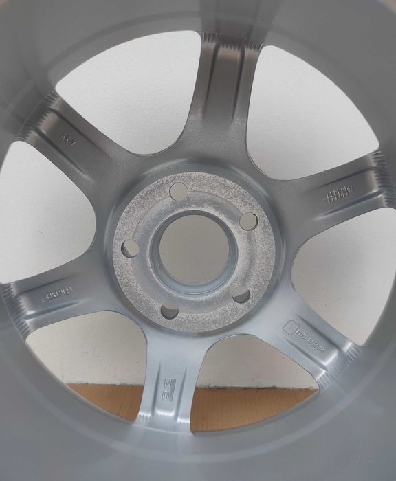Jantes OZ SATURN 8Jx17 5x112 ET35