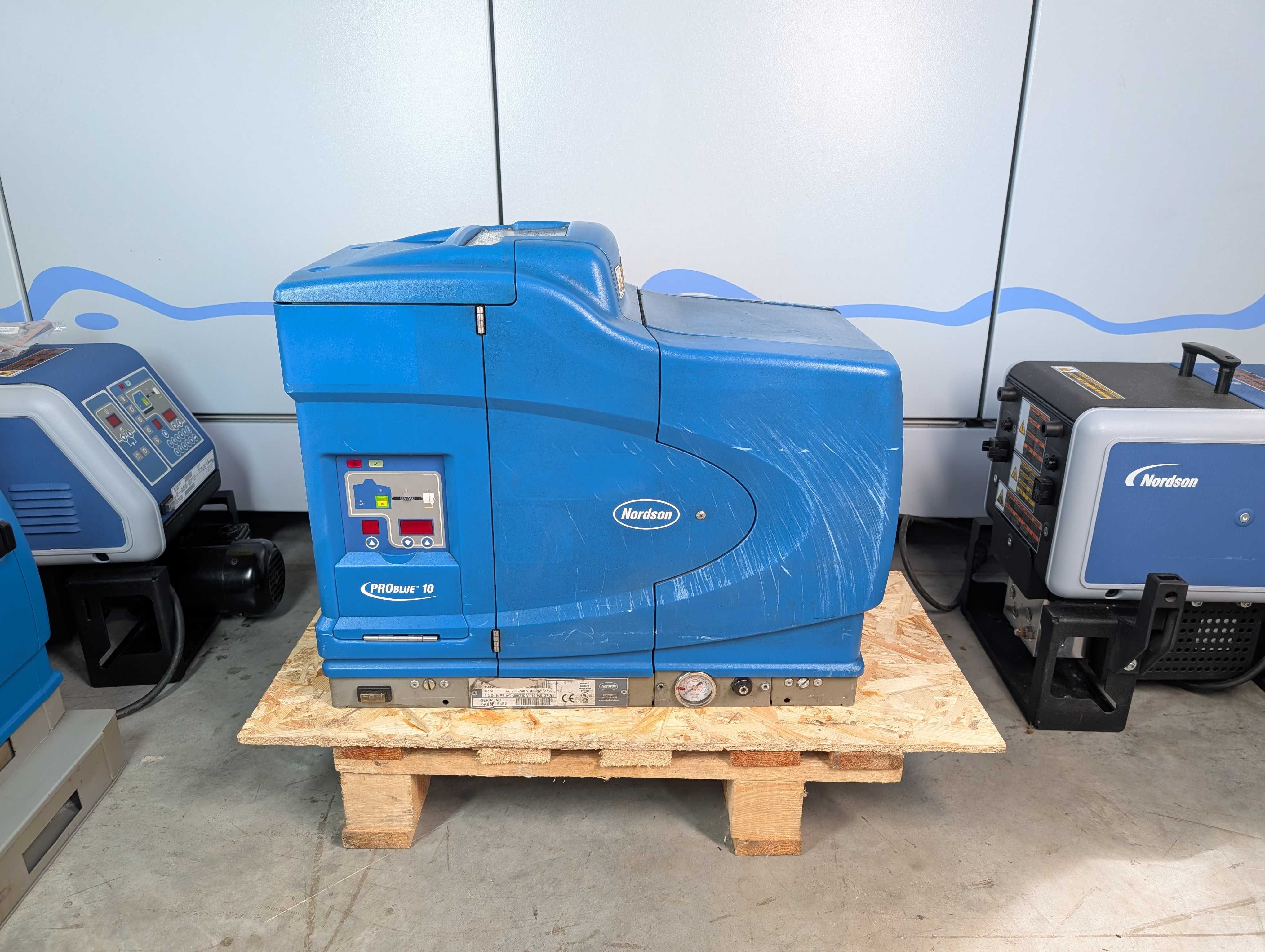 Topielnik kleju Nordson ProBlue 10 Robatech