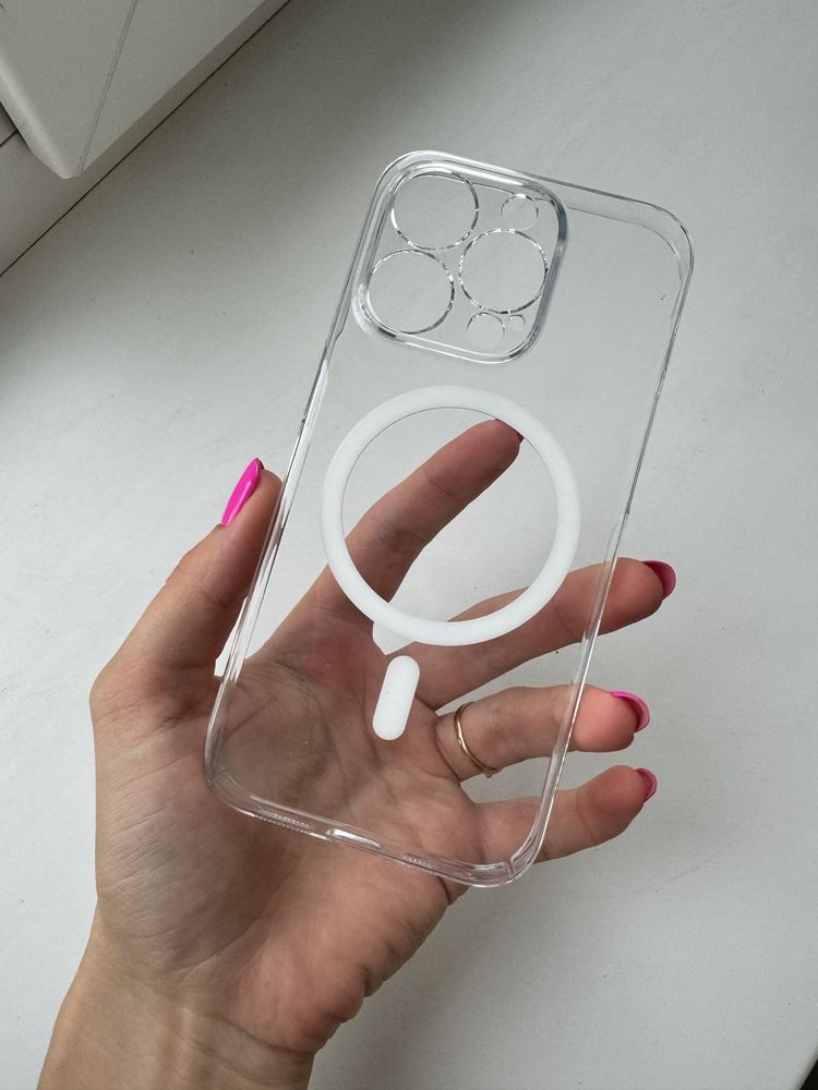 Чехол на iphone 15 pro
